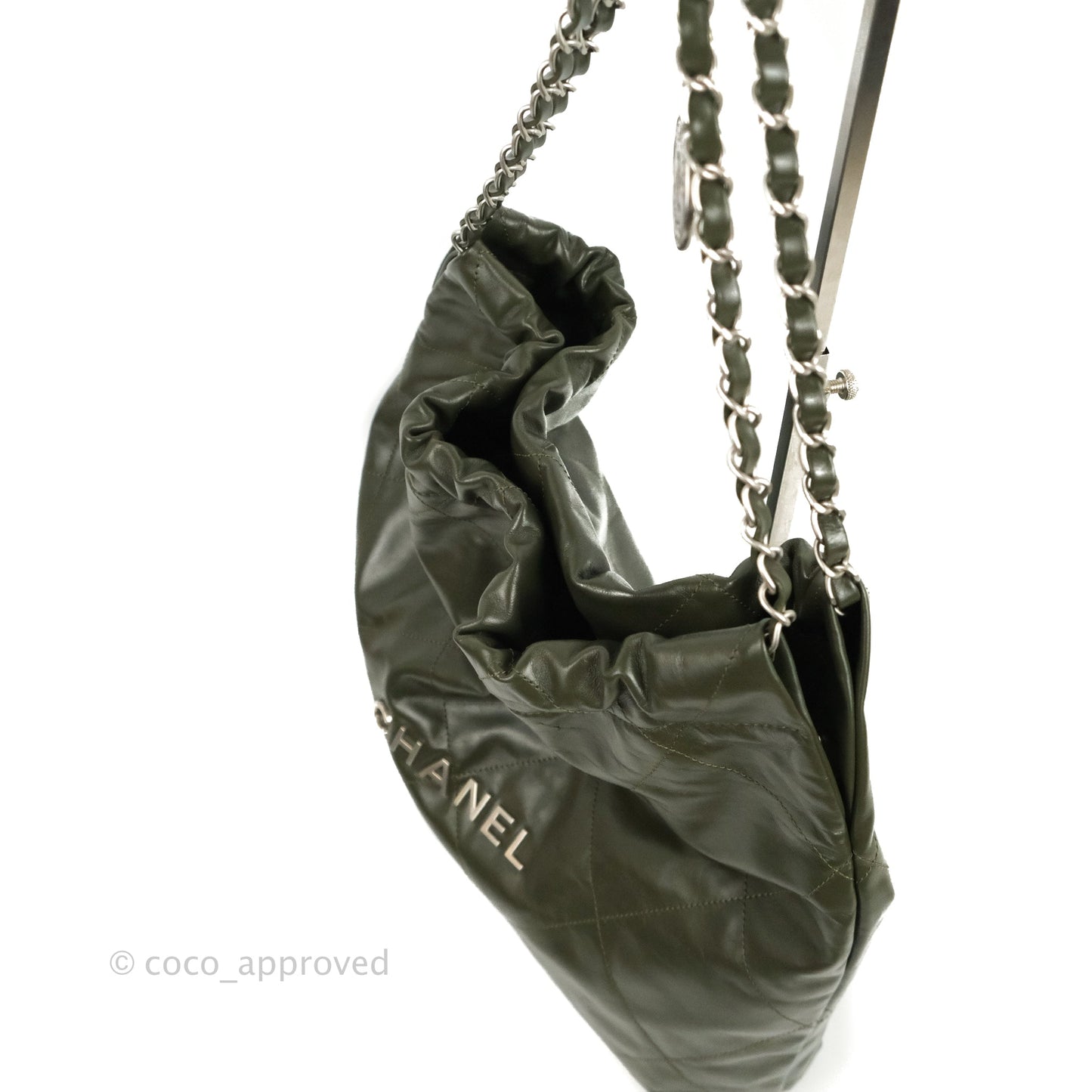 Chanel 22 Medium Army Green Shiny Calfskin Ruthenium Hardware