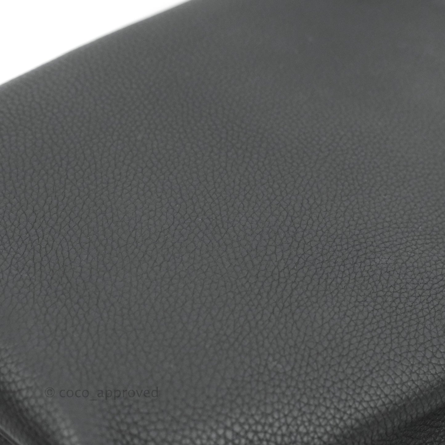 Hermes Togo So Kelly 22 Black Gold Hardware
