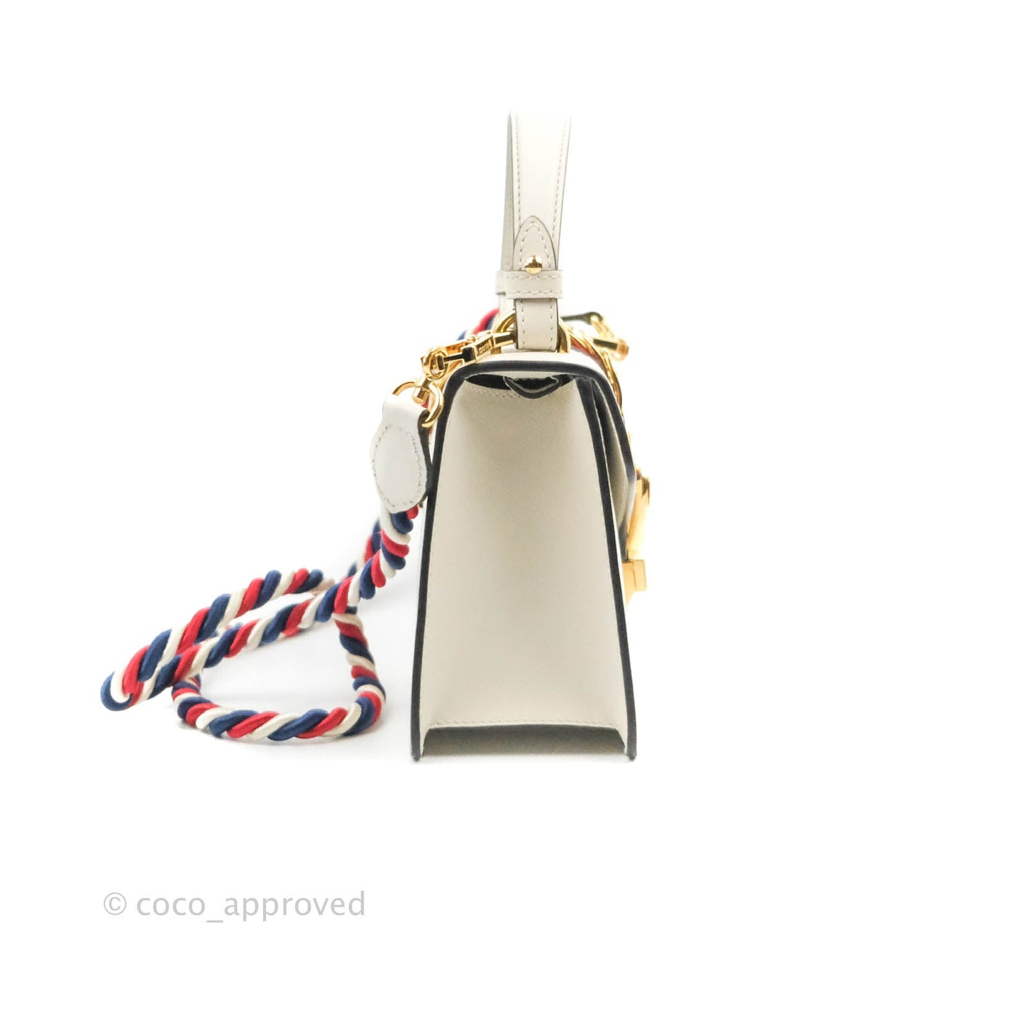Gucci Mini Sylvie Top Handle White Calfskin Shoulder Bag⁣ ⁣⁣⁣⁣⁣⁣⁣⁣⁣⁣⁣⁣⁣⁣⁣⁣With Strap