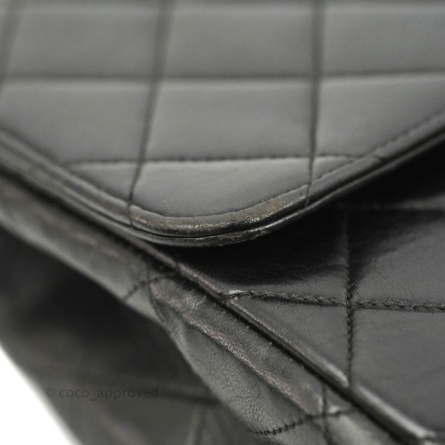 Chanel Vintage Jumbo Single Flap Black Lambskin 24K Gold Hardware