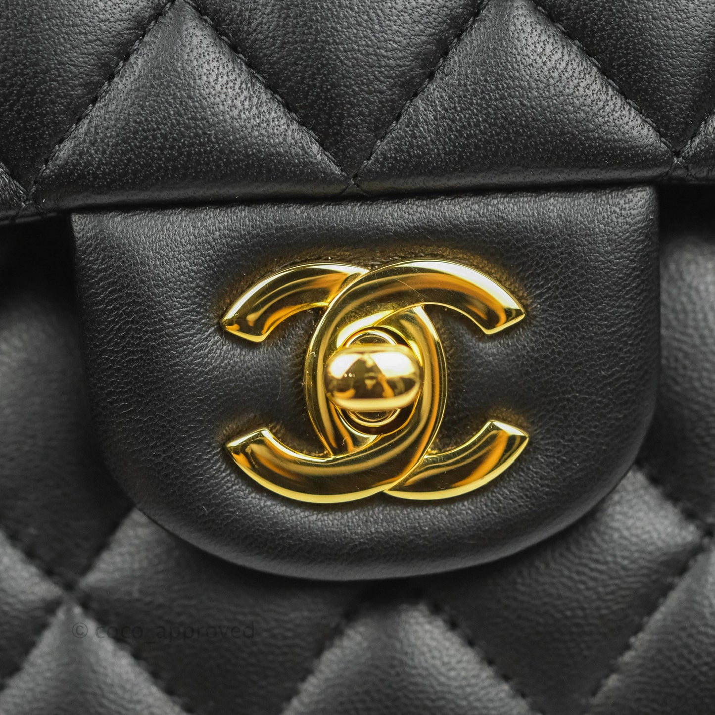 Chanel Classic M/L Medium Double Flap Black Lambskin Gold Hardware