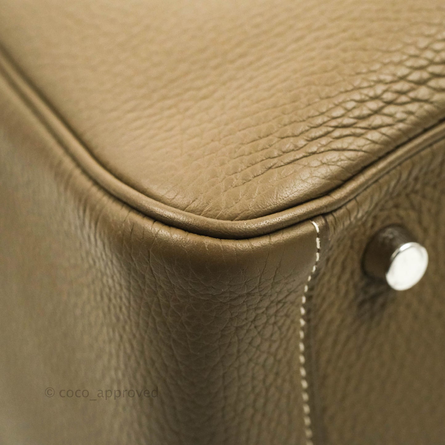 Hermès Lindy 26 Taurillon Clemence Etoupe Palladium Hardware