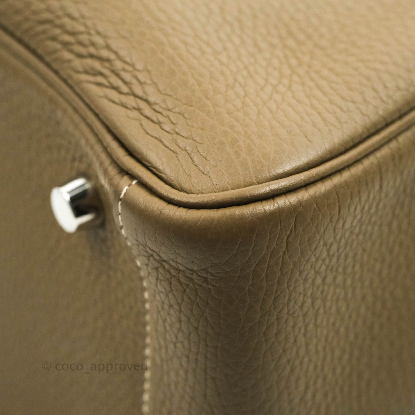 Hermès Lindy 26 Taurillon Clemence Etoupe Palladium Hardware