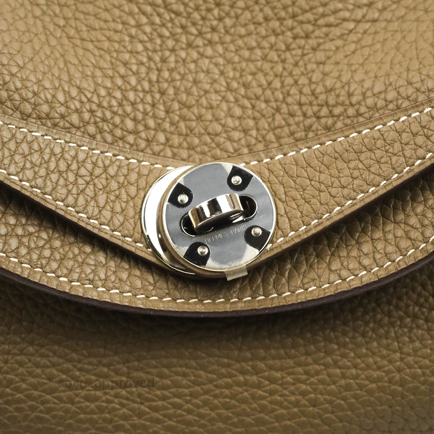 Hermès Lindy 26 Taurillon Clemence Etoupe Palladium Hardware
