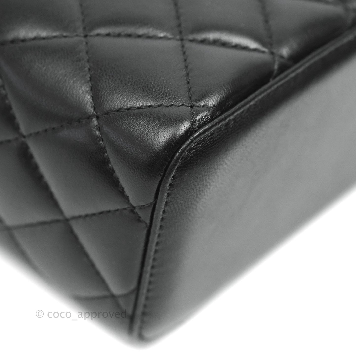 Chanel Vanity with Pearl Crush Chain in Black Lambskin Aged Gold Hardware