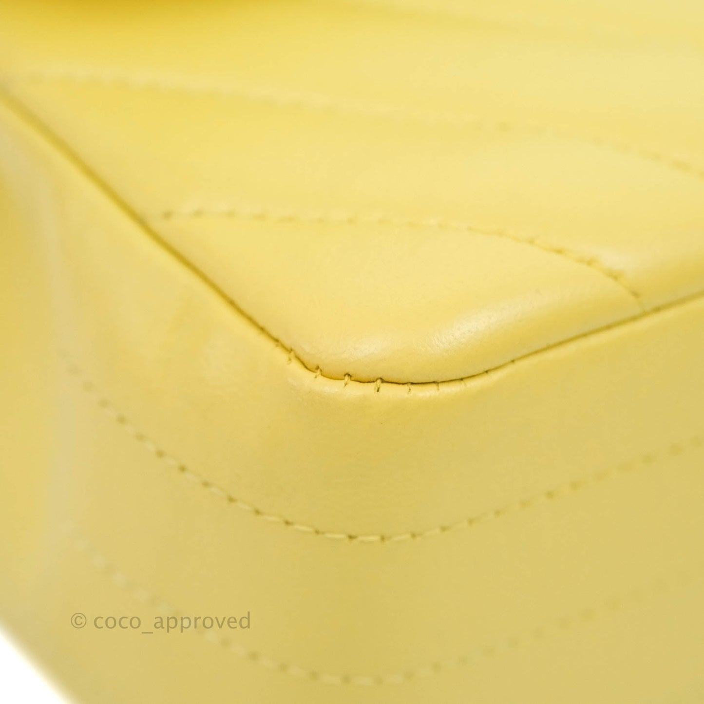Chanel Classic M/L Medium Flap Chevron Yellow Lambskin Gold Hardware