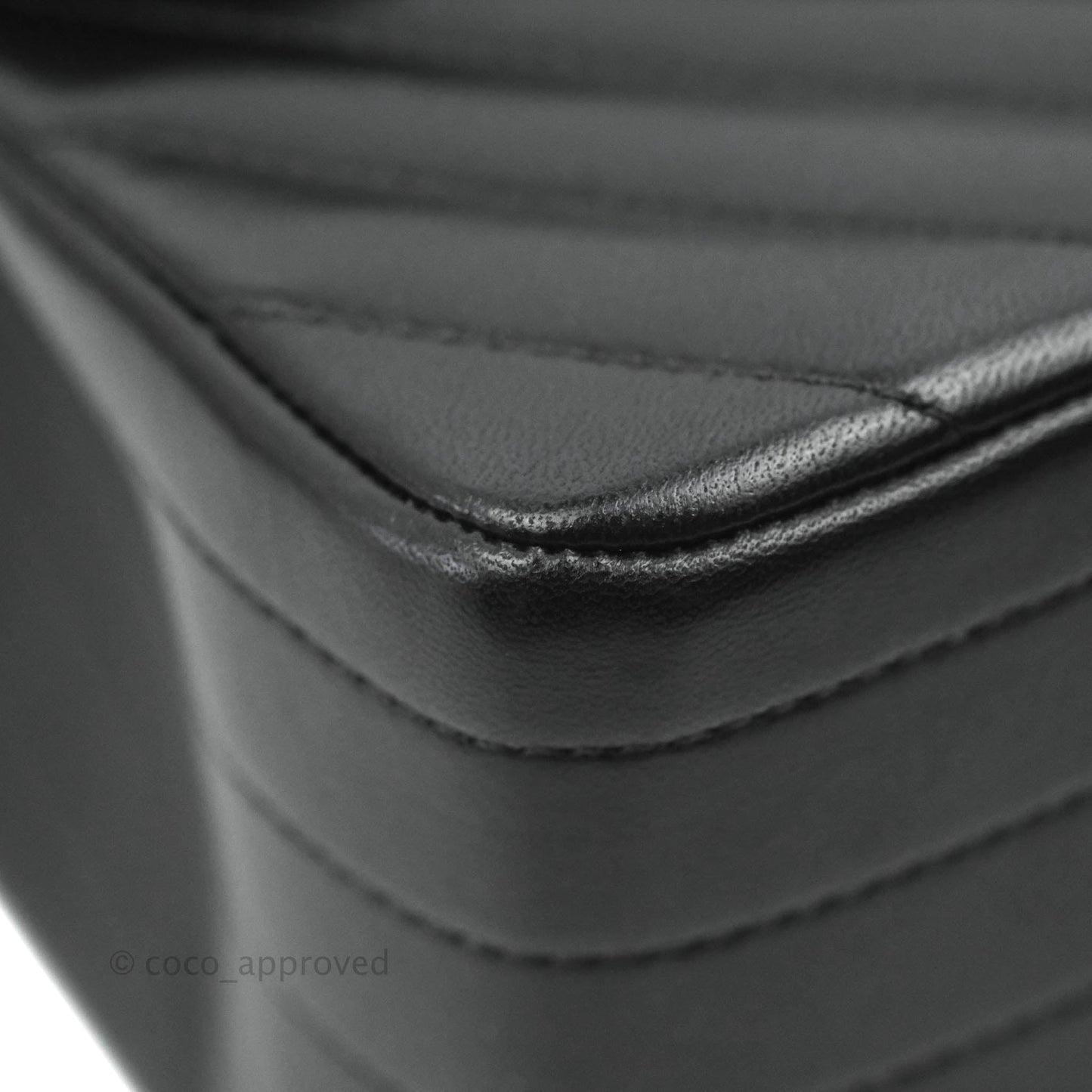 Chanel Jumbo Double Flap So Black Chevron Lambskin Black Hardware⁣⁣
