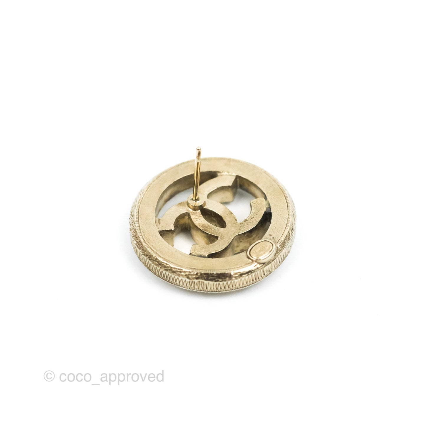 Chanel Pearl CC Round Earrings Gold Tone 20V