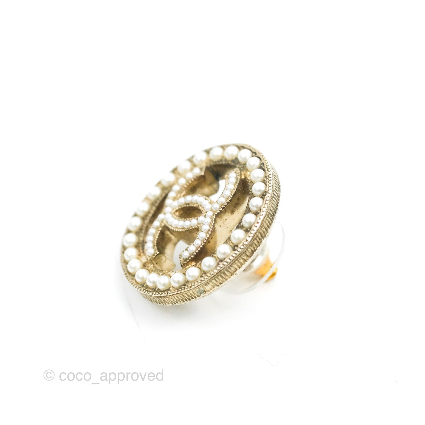 Chanel Pearl CC Round Earrings Gold Tone 20V