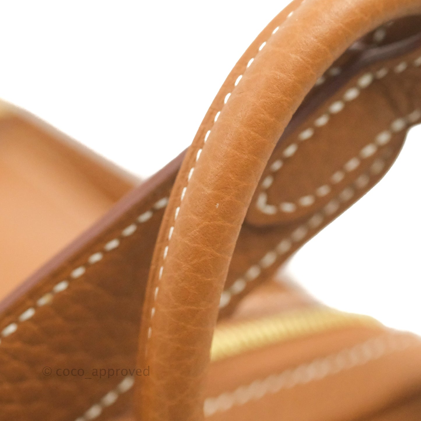 Hermès Mini Lindy 20 Gold Clemence Gold Hardware