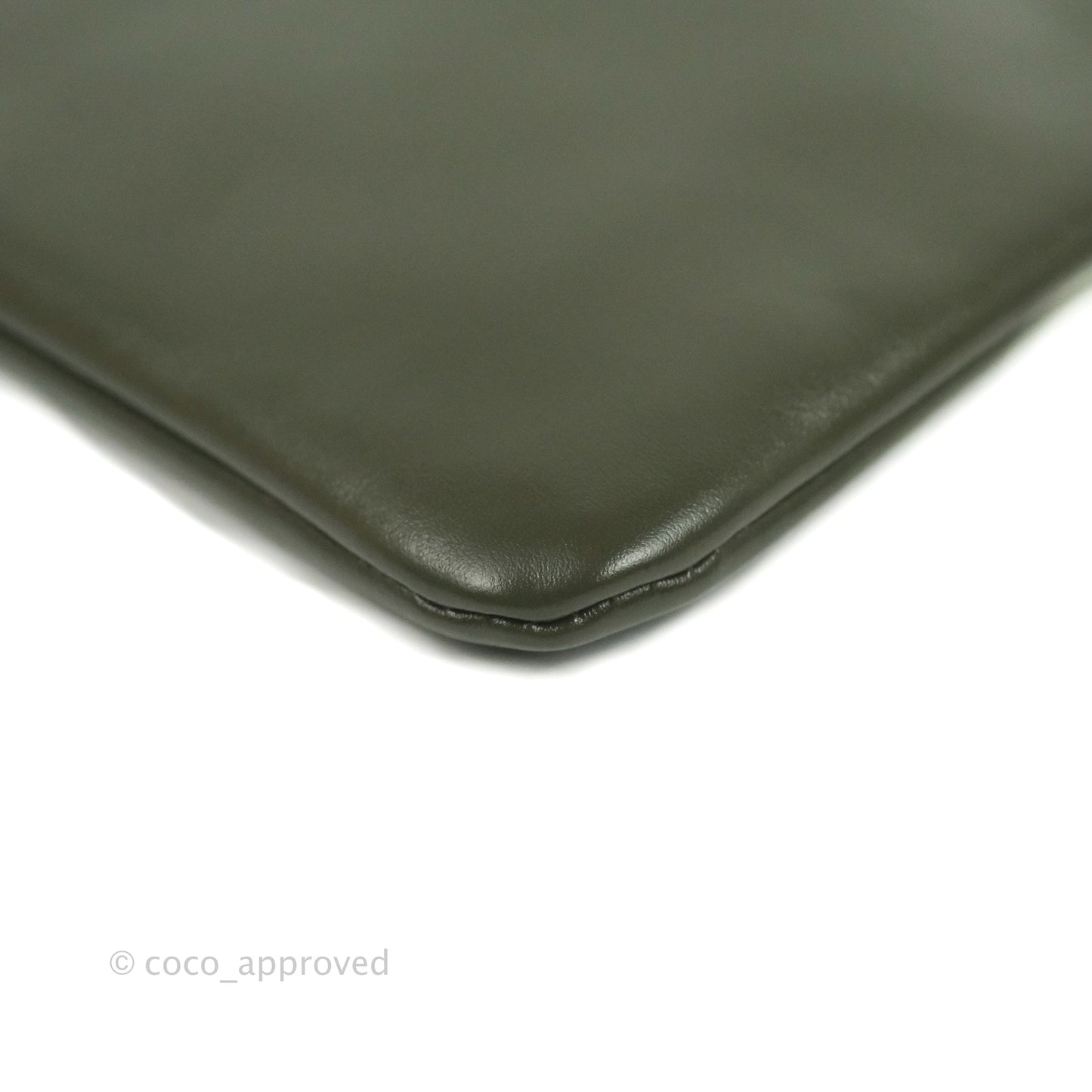Chanel 22 Medium Army Green Shiny Calfskin Ruthenium Hardware
