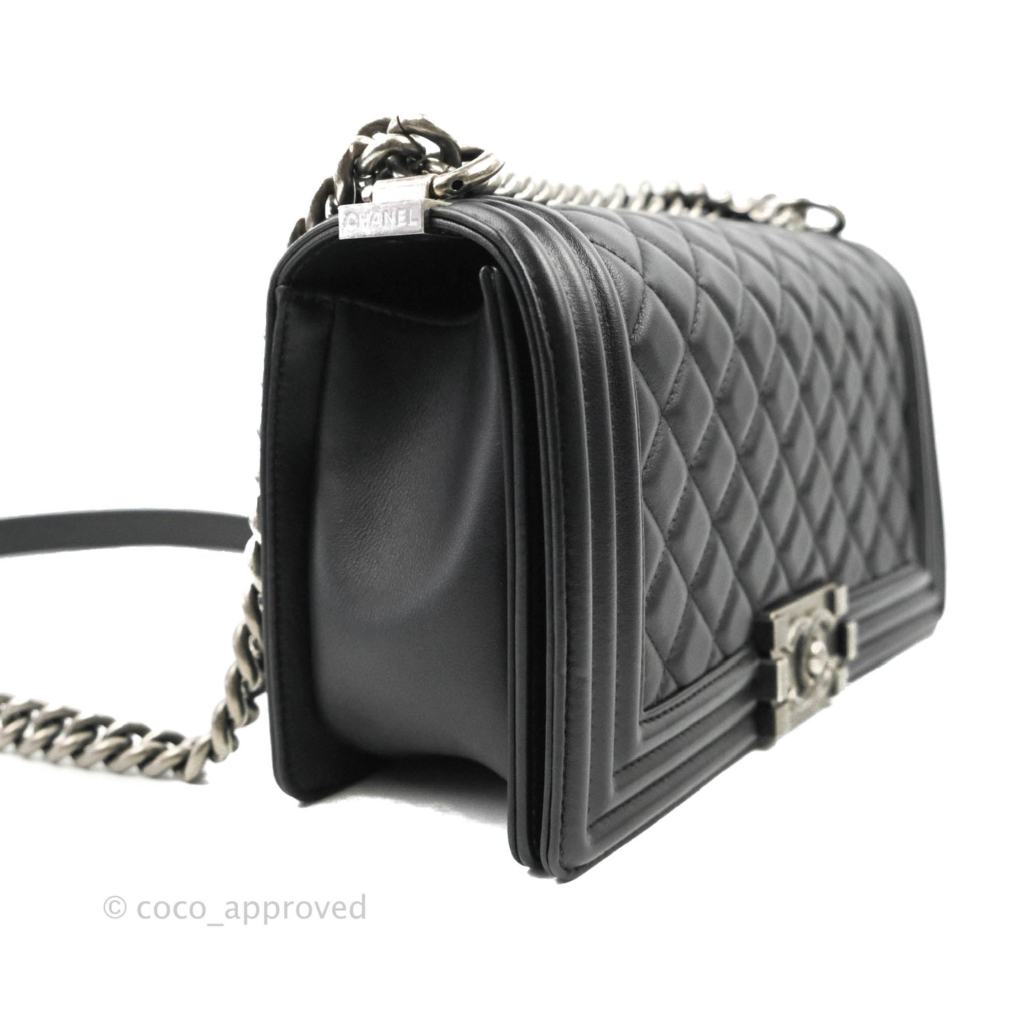 Chanel Quilted Medium Boy Black Calfskin Ruthenium Hardware