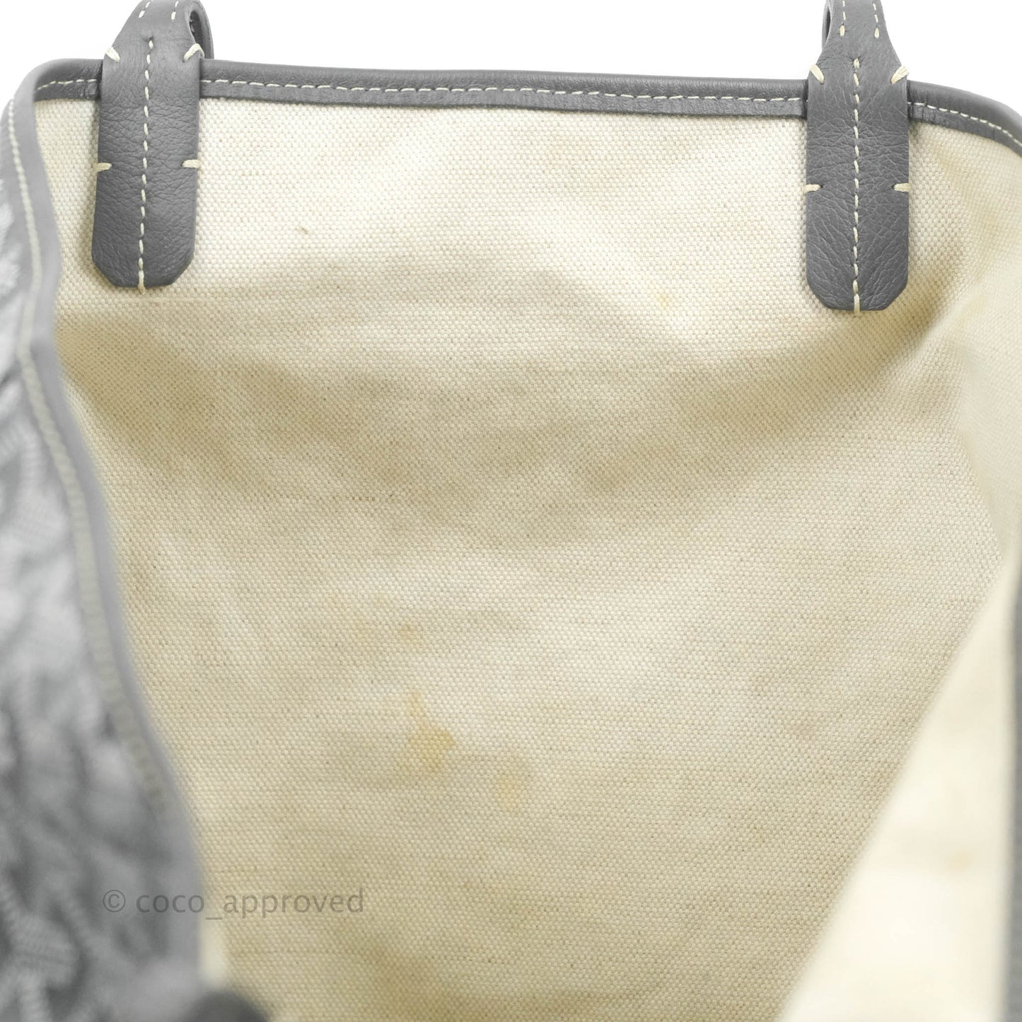 Goyard St Louis Tote PM ⁣⁣⁣⁣⁣⁣⁣⁣⁣⁣⁣⁣⁣⁣⁣⁣⁣⁣⁣⁣Grey