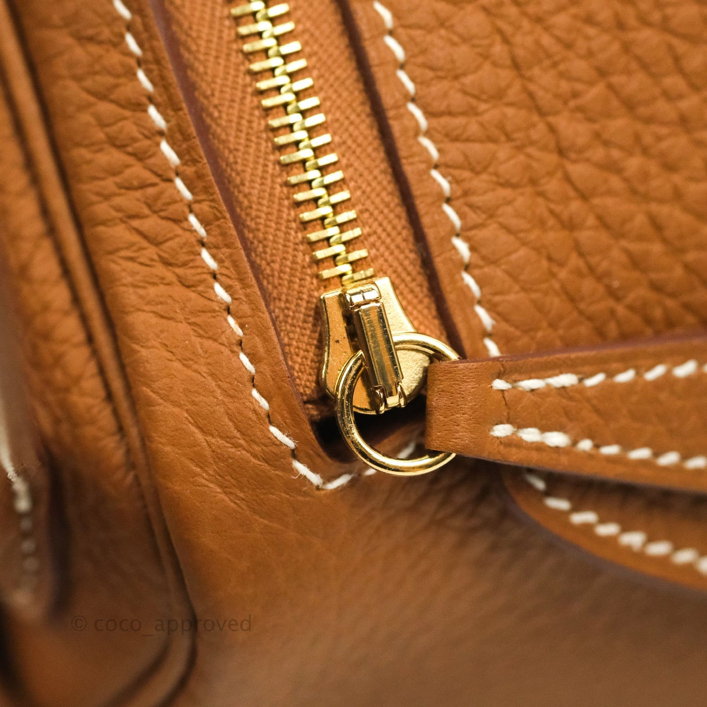 Hermès Mini Lindy 20 Gold Clemence Gold Hardware
