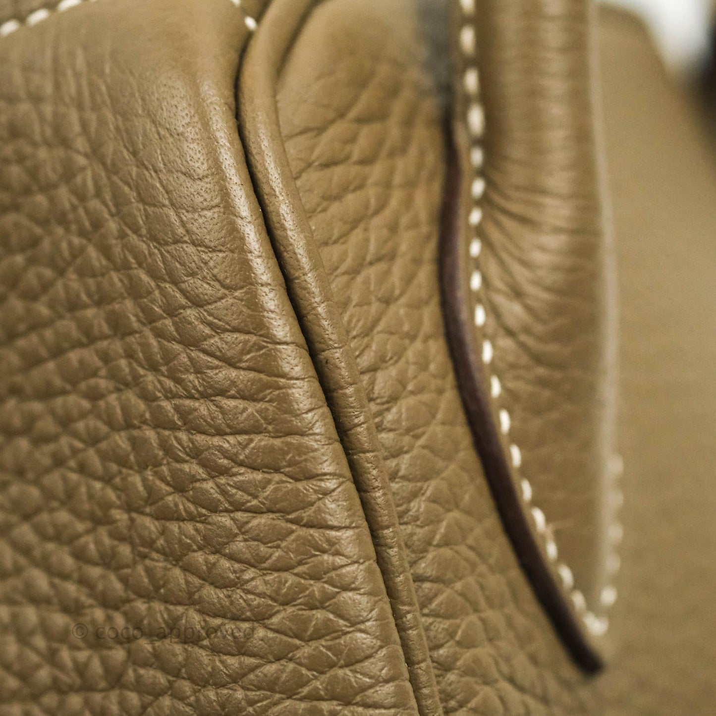 Hermès Lindy 26 Taurillon Clemence Etoupe Palladium Hardware