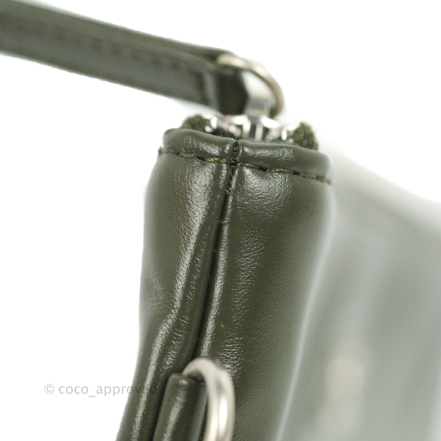 Chanel 22 Medium Army Green Shiny Calfskin Ruthenium Hardware