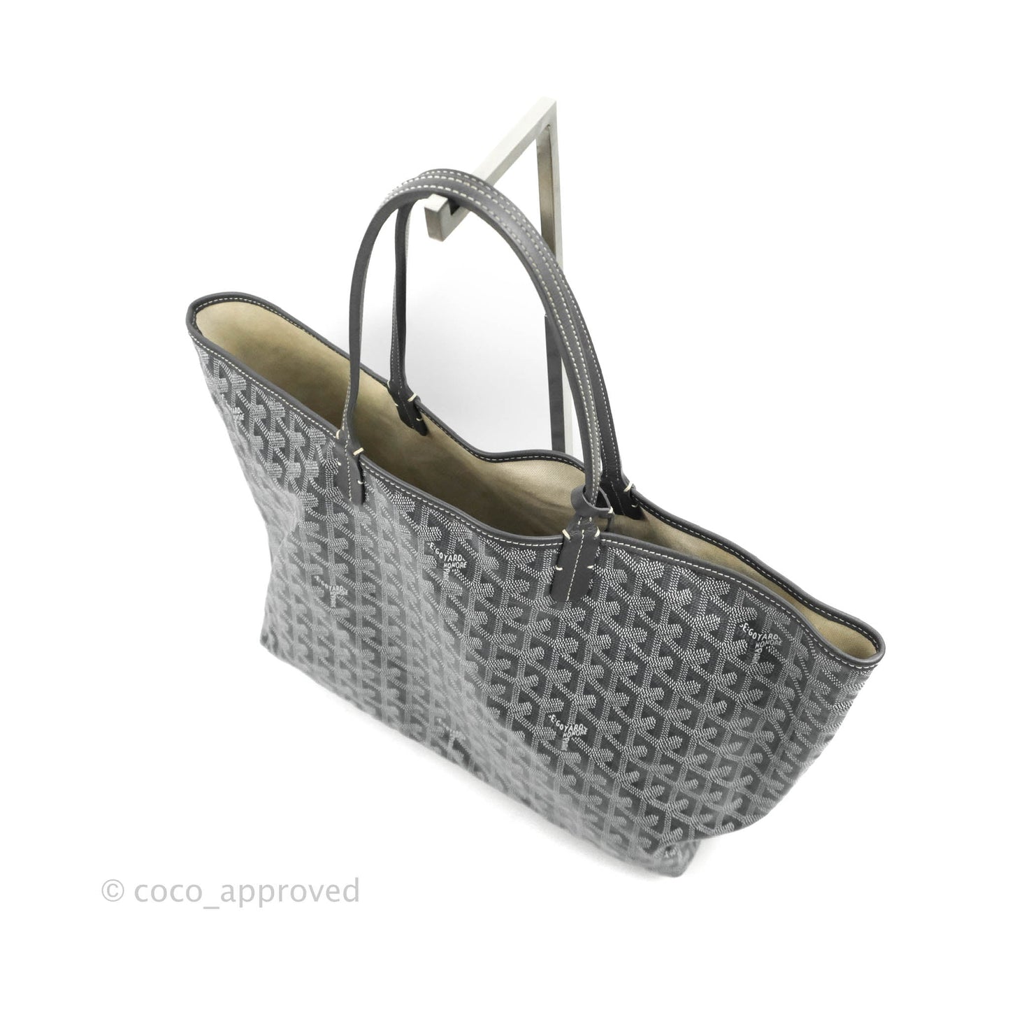 Goyard St Louis Tote PM ⁣⁣⁣⁣⁣⁣⁣⁣⁣⁣⁣⁣⁣⁣⁣⁣⁣⁣⁣⁣Grey
