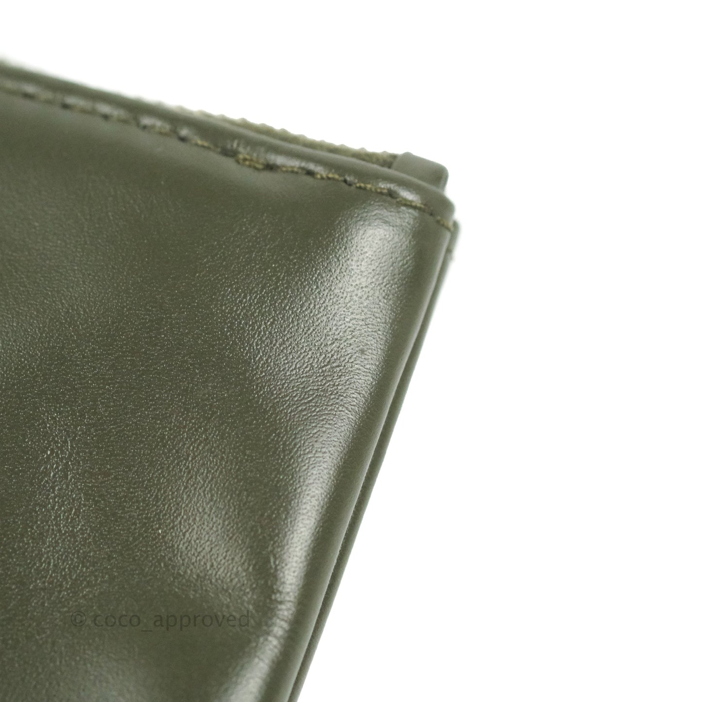 Chanel 22 Medium Army Green Shiny Calfskin Ruthenium Hardware