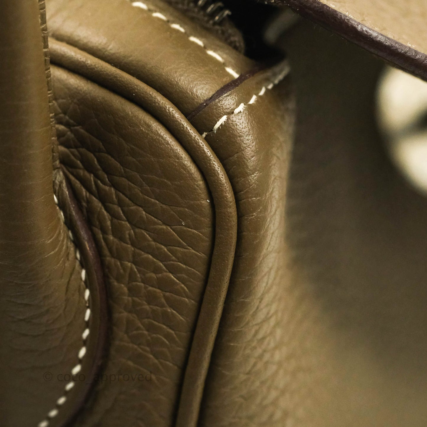 Hermès Lindy 26 Taurillon Clemence Etoupe Palladium Hardware