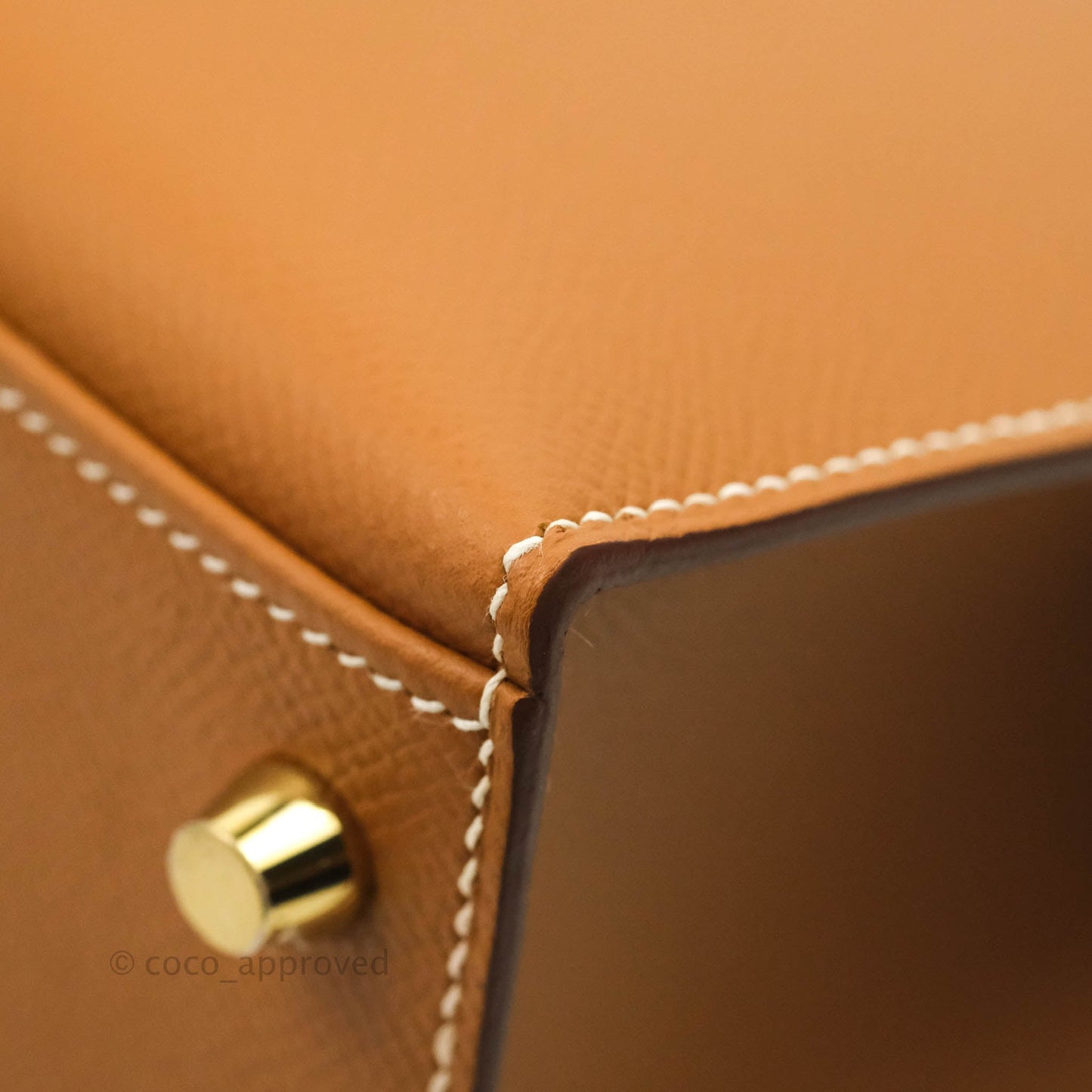 Hermès Kelly 28 Gold Epsom Gold Hardware