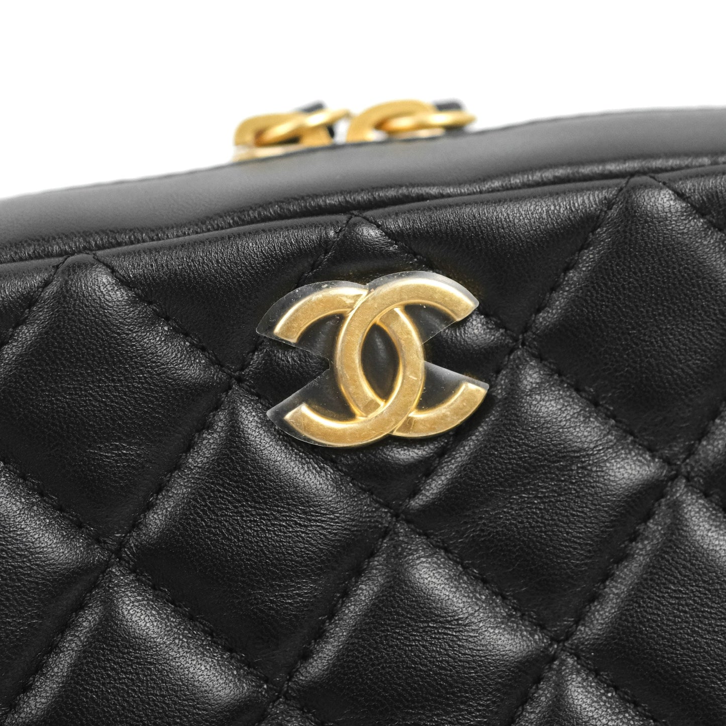 Chanel Quilted CC Pearl Crush Camera Case Black Lambskin Gold Hardware