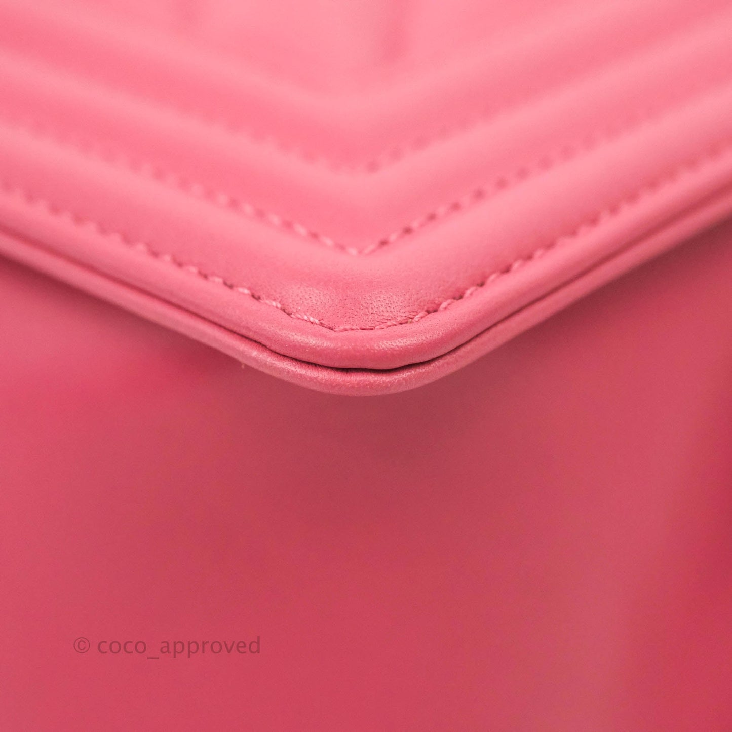 Chanel Medium Boy Chevron Pink Calfskin Ruthenium Hardware