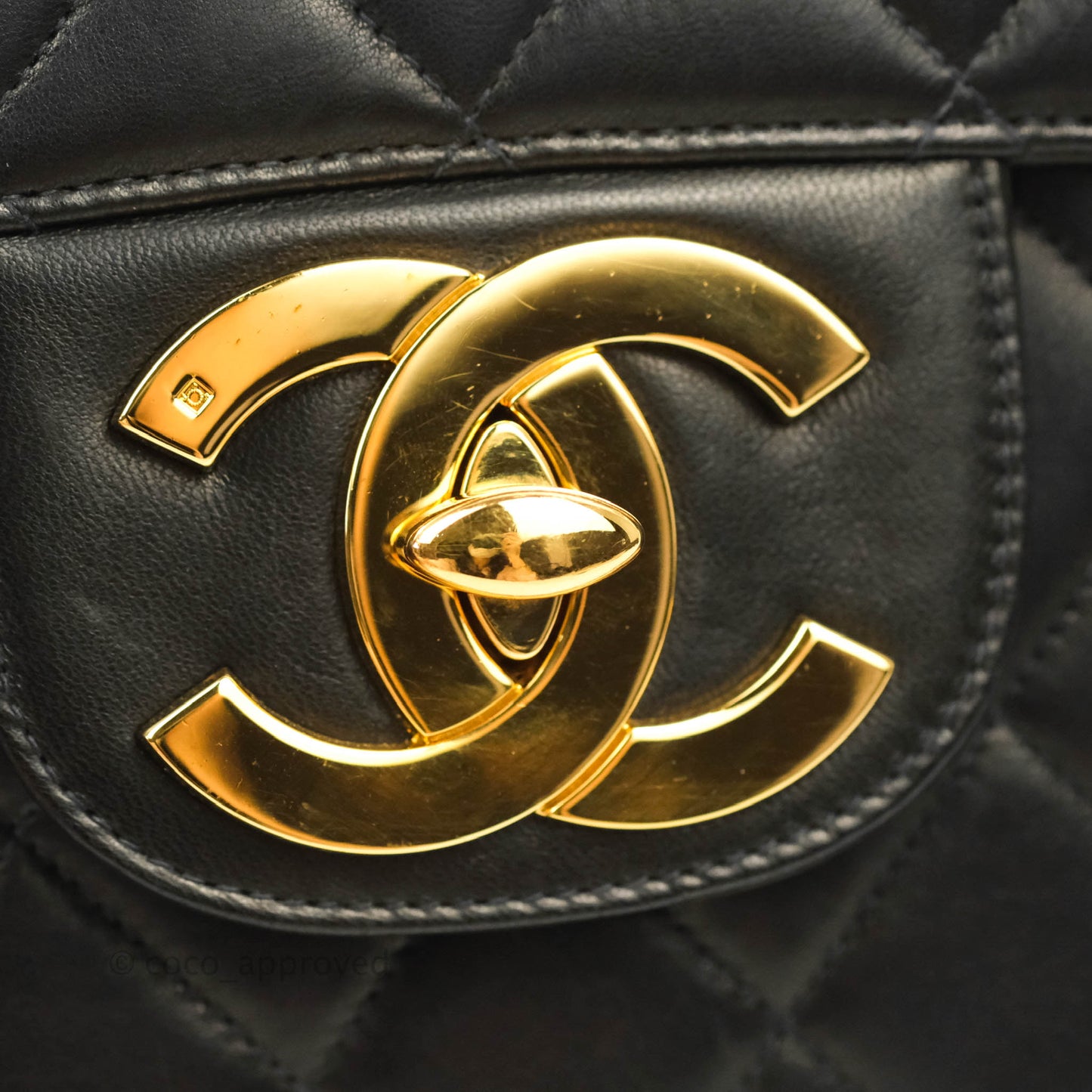 Chanel Vintage Jumbo Single Flap Black Lambskin 24K Gold Hardware