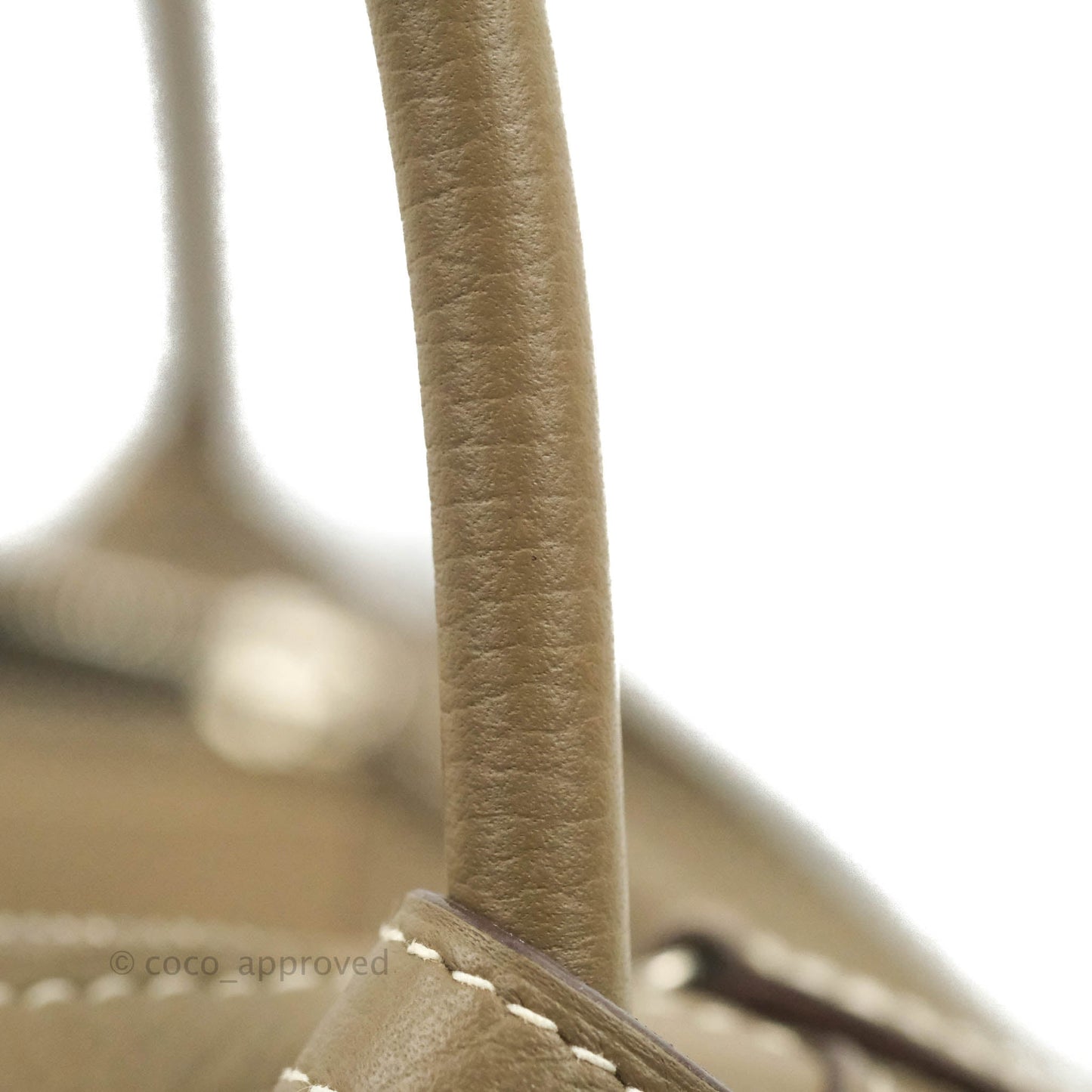 Hermès Lindy 26 Taurillon Clemence Etoupe Palladium Hardware