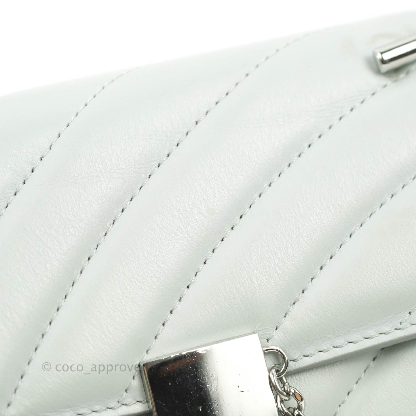 Chloe Quilted Mini Drew Bijou Crossbody Bag Airy Grey Smooth Calfskin Silver Hardware
