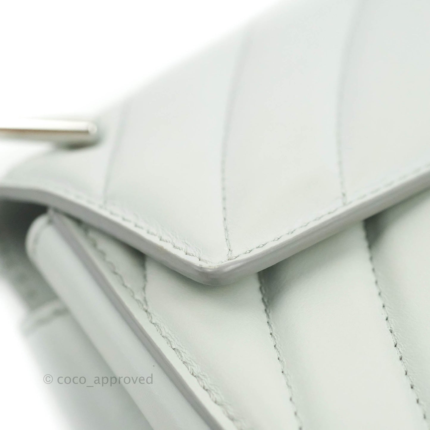 Chloe Quilted Mini Drew Bijou Crossbody Bag Airy Grey Smooth Calfskin Silver Hardware