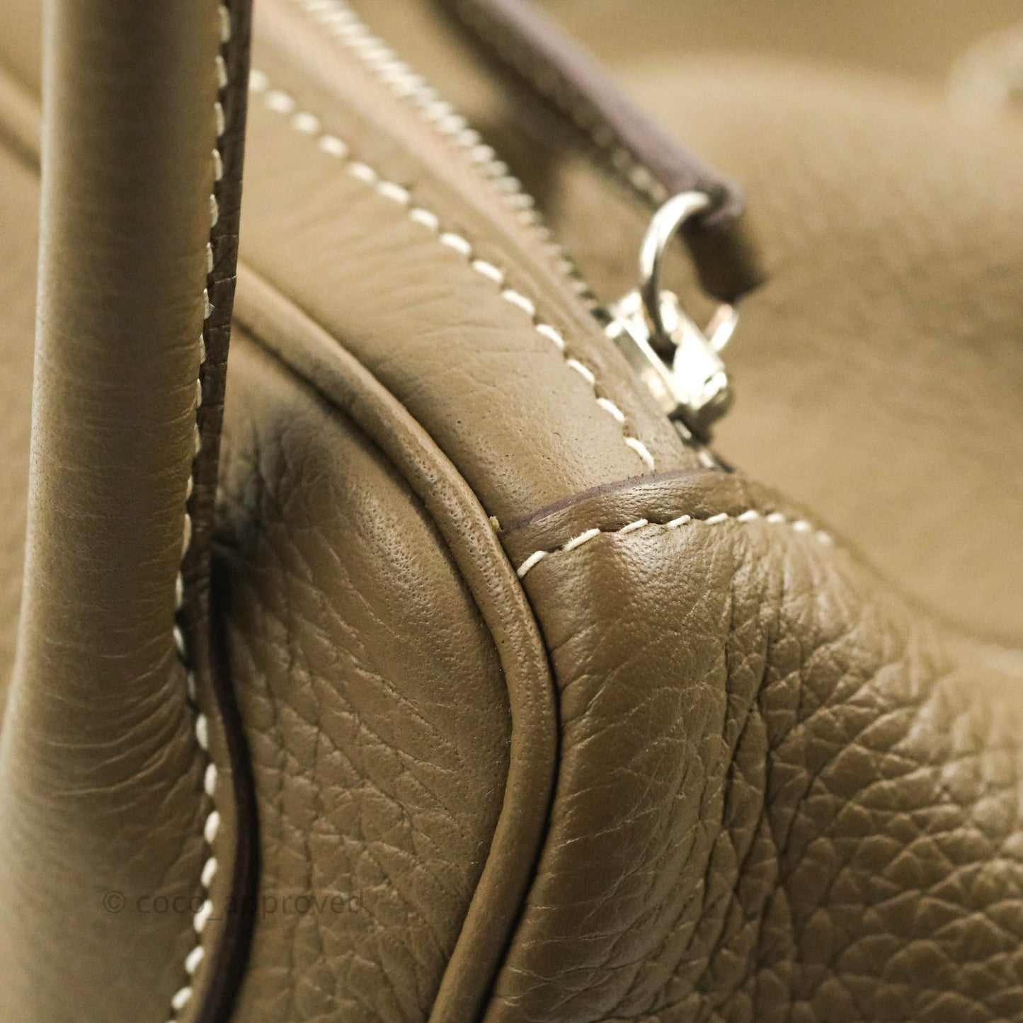 Hermès Lindy 26 Taurillon Clemence Etoupe Palladium Hardware