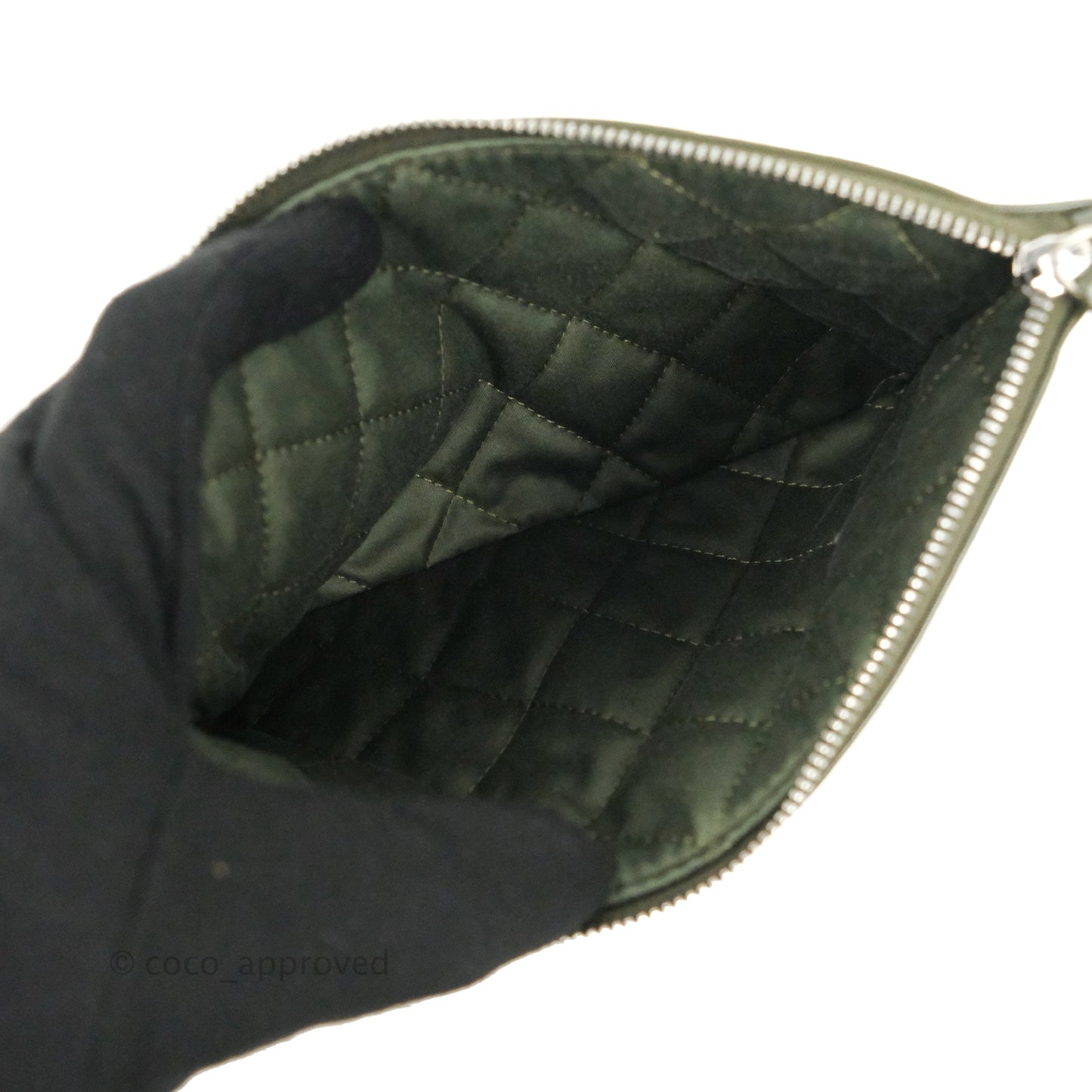 Chanel 22 Medium Army Green Shiny Calfskin Ruthenium Hardware