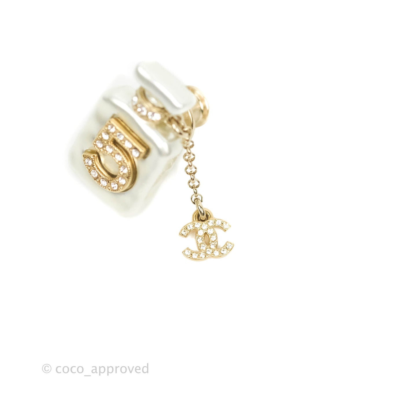 Chanel No5 Perfume Bottle Pearl Pin Brooch Gold Tone 22S