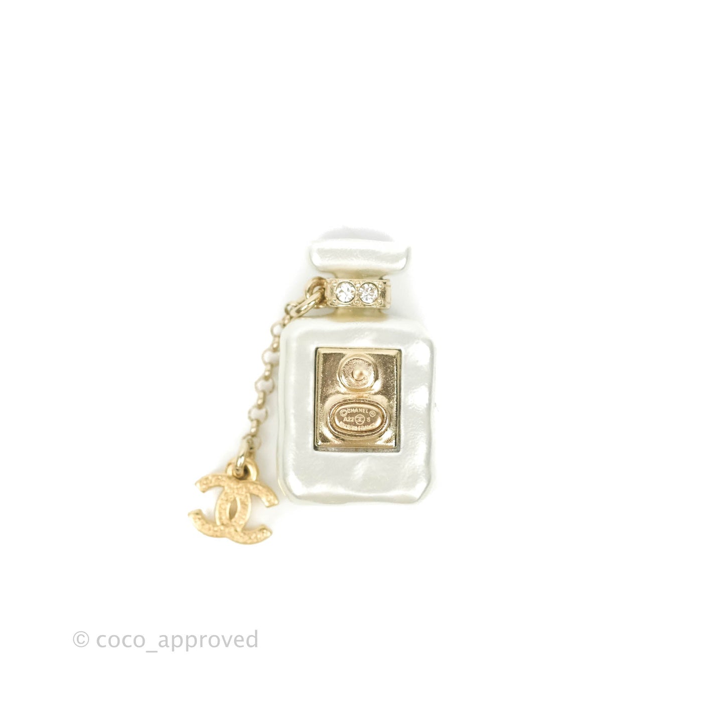 Chanel No5 Perfume Bottle Pearl Pin Brooch Gold Tone 22S