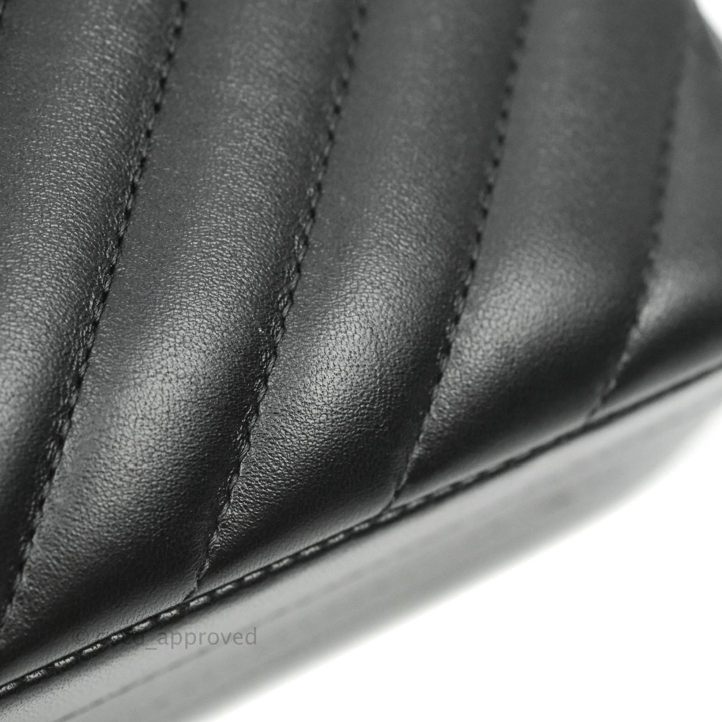 Chanel Classic M/L Medium Chevron Double Flap Black Lambskin Silver Hardware