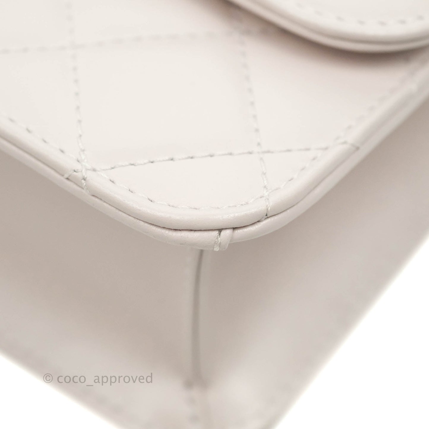 Chanel Mini Flap Light Lilac Glazed Calfskin Aged Gold Hardware