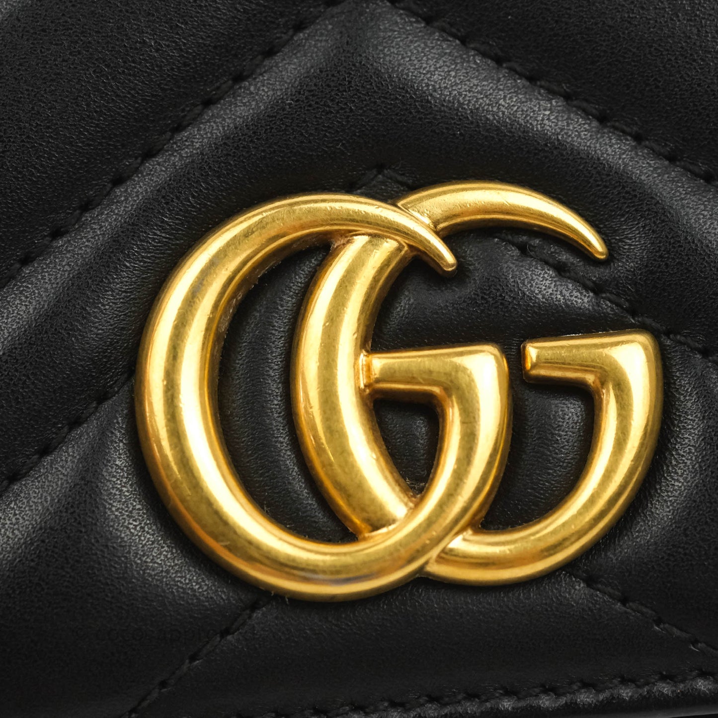 Gucci Matelasse GG Marmont Super Mini Chain Flap Bag Black Calfskin Gold Hardware