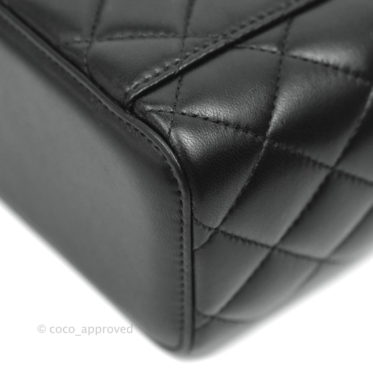 Chanel Vanity with Pearl Crush Chain in Black Lambskin Aged Gold Hardware