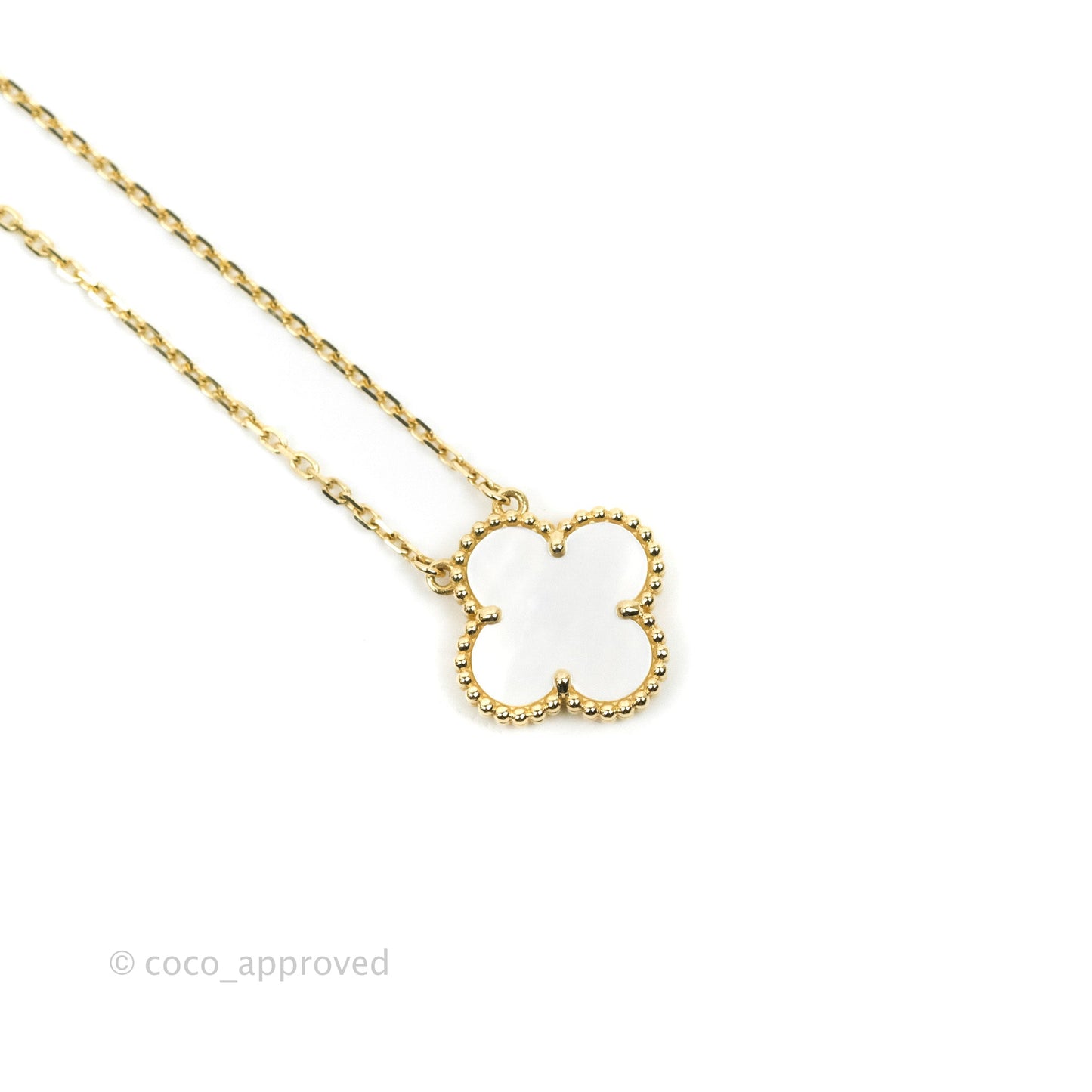 Van Cleef & Arpels Vintage Alhambra Pendant White Mother-of-pearl Necklace Yellow Gold