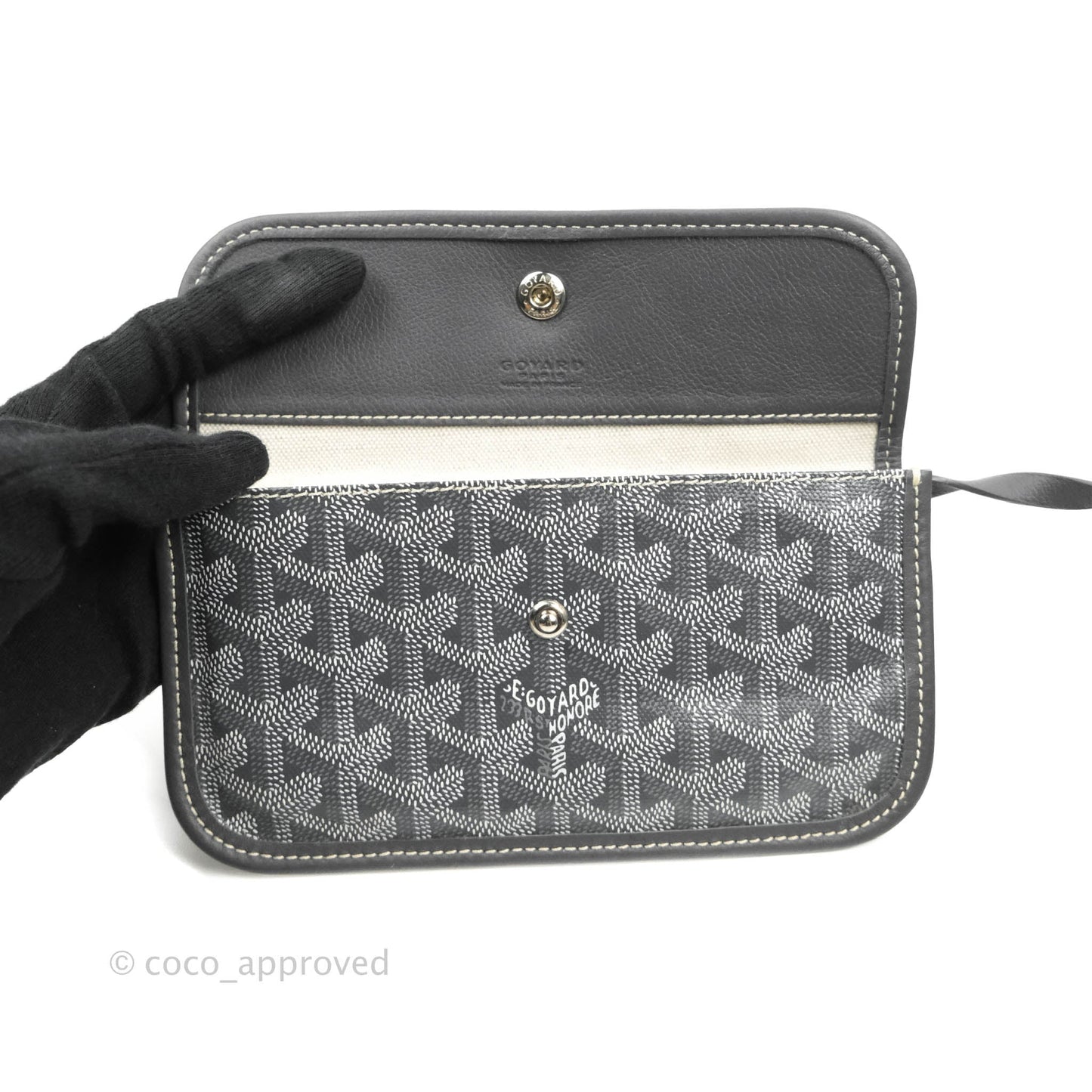Goyard St Louis Tote PM ⁣⁣⁣⁣⁣⁣⁣⁣⁣⁣⁣⁣⁣⁣⁣⁣⁣⁣⁣⁣Grey