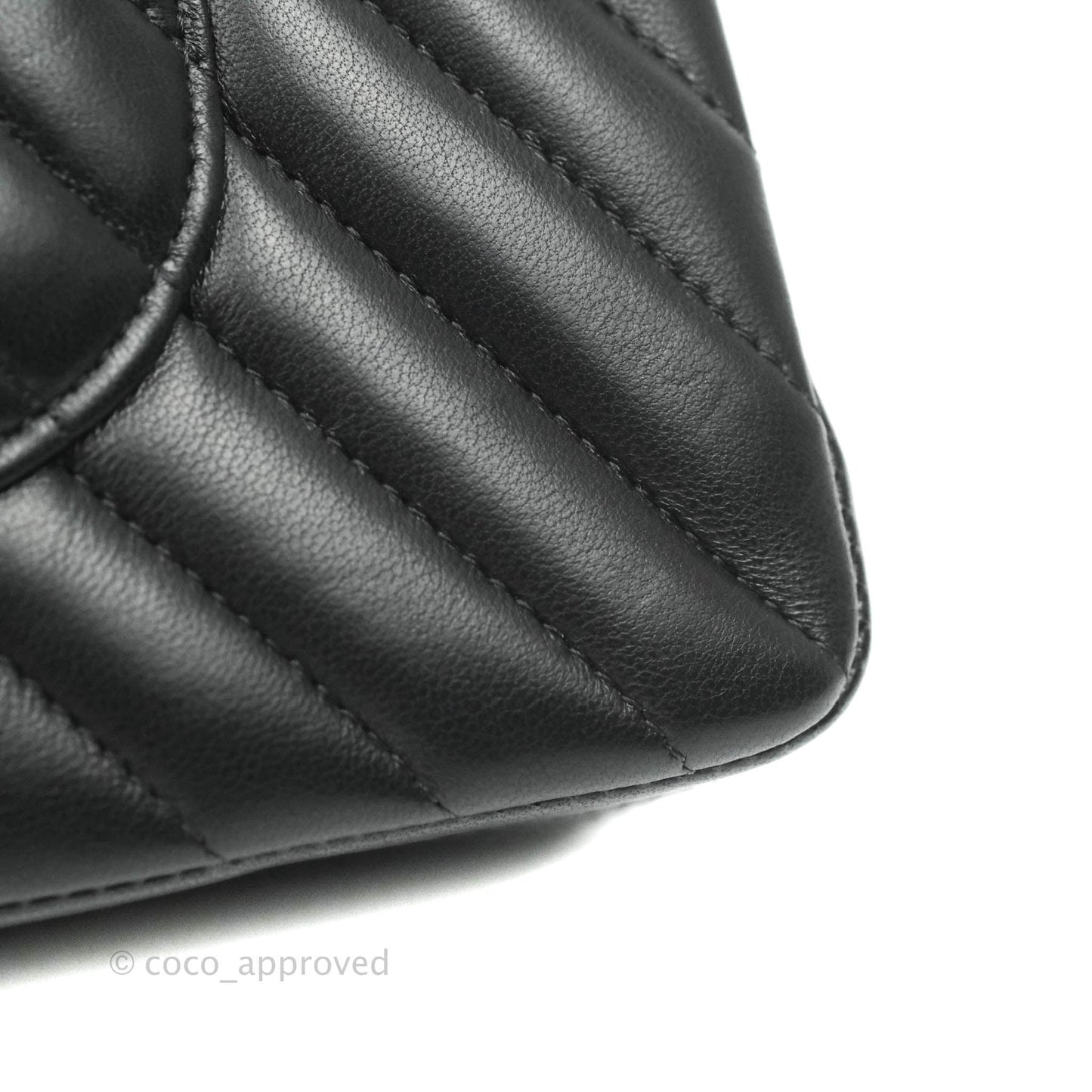 Chanel Classic M/L Medium Chevron Double Flap Black Lambskin Silver Hardware