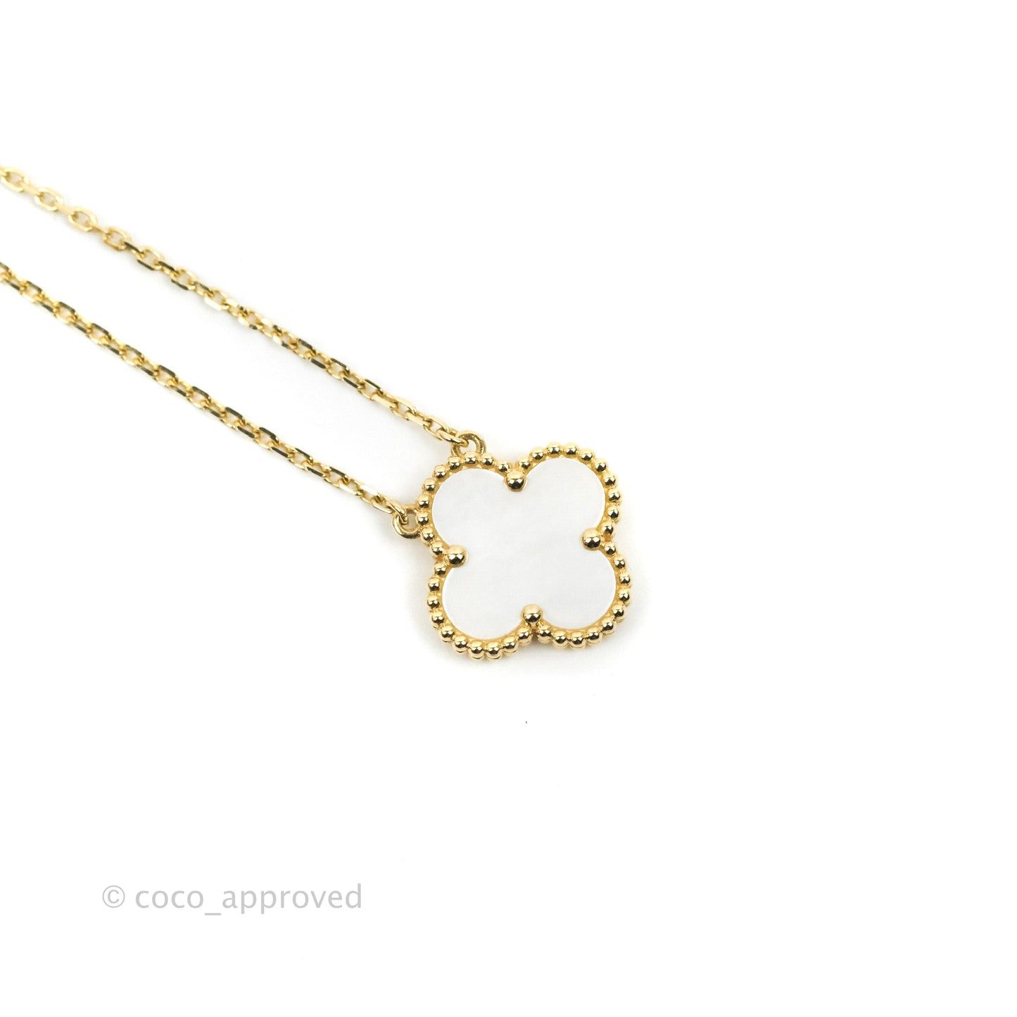 Van Cleef & Arpels Vintage Alhambra Pendant White Mother-of-pearl Necklace Yellow Gold