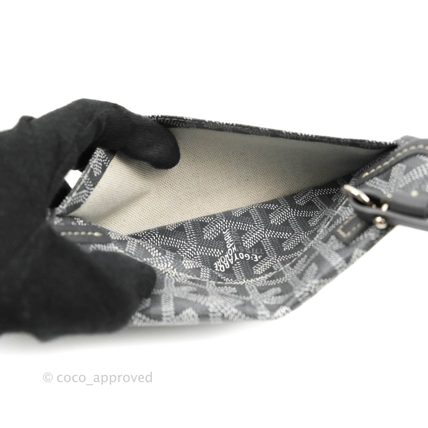 Goyard St Louis Tote PM ⁣⁣⁣⁣⁣⁣⁣⁣⁣⁣⁣⁣⁣⁣⁣⁣⁣⁣⁣⁣Grey