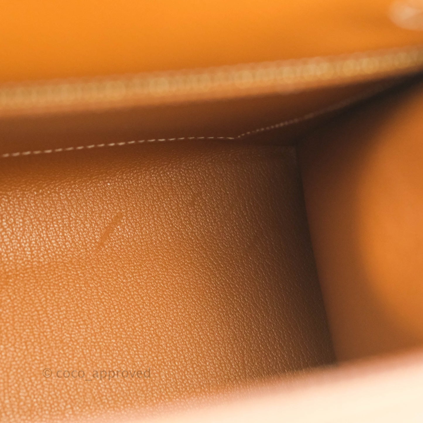 Hermès Kelly 28 Gold Epsom Gold Hardware