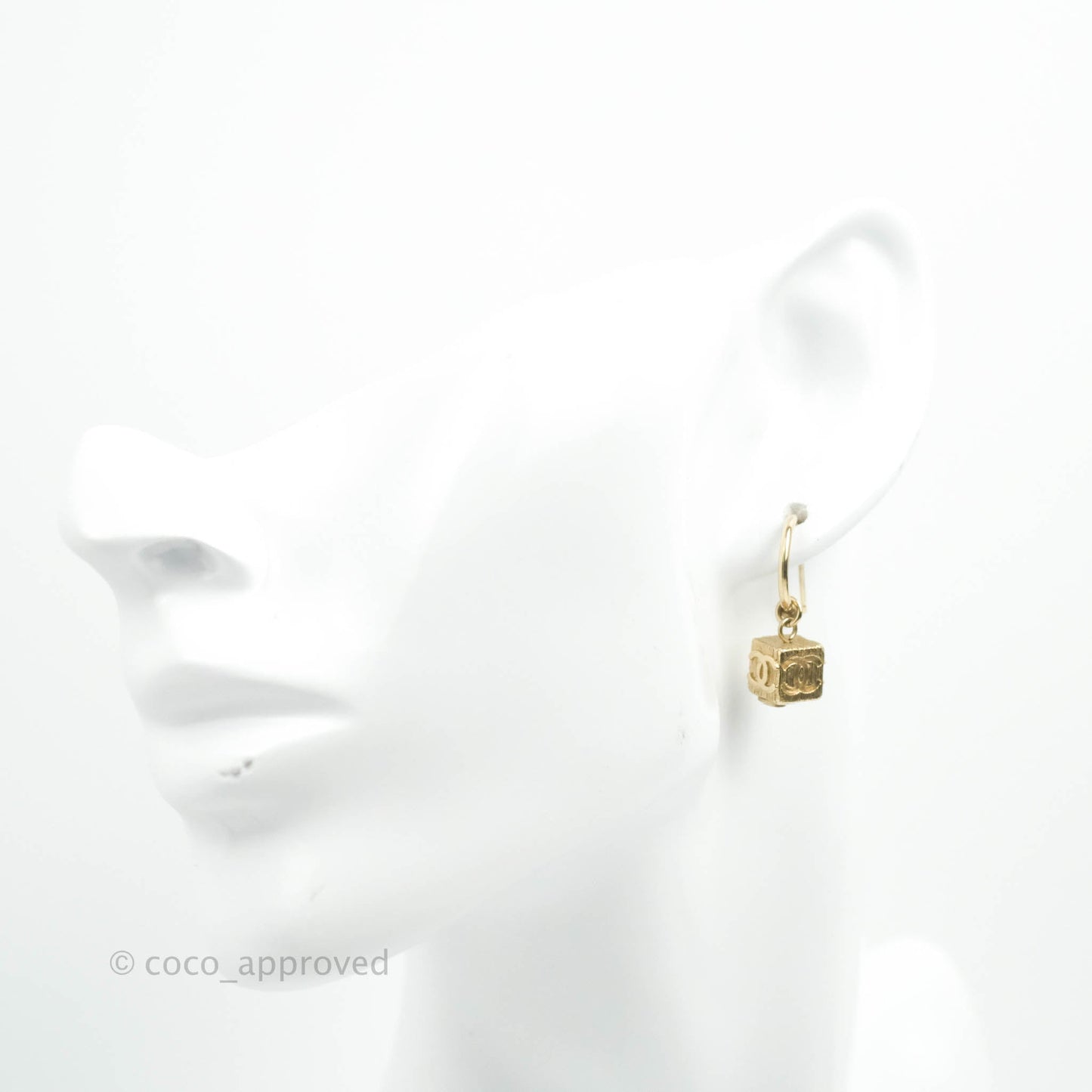 Chanel Square CC Earrings Gold Tone 10P