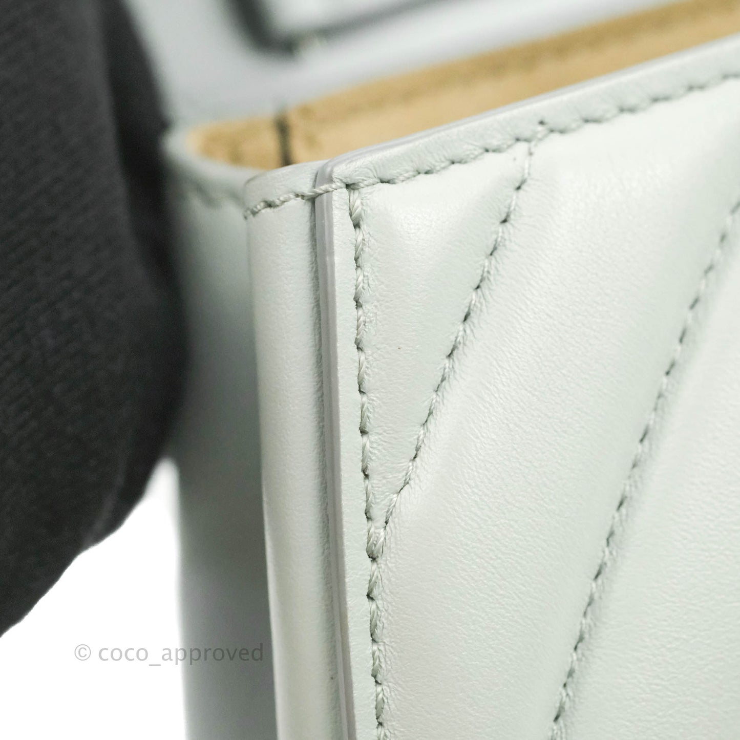 Chloe Quilted Mini Drew Bijou Crossbody Bag Airy Grey Smooth Calfskin Silver Hardware