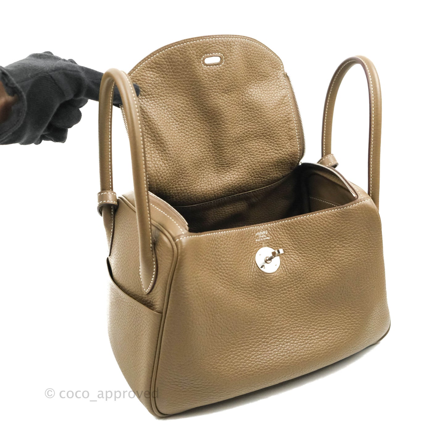 Hermès Lindy 26 Taurillon Clemence Etoupe Palladium Hardware