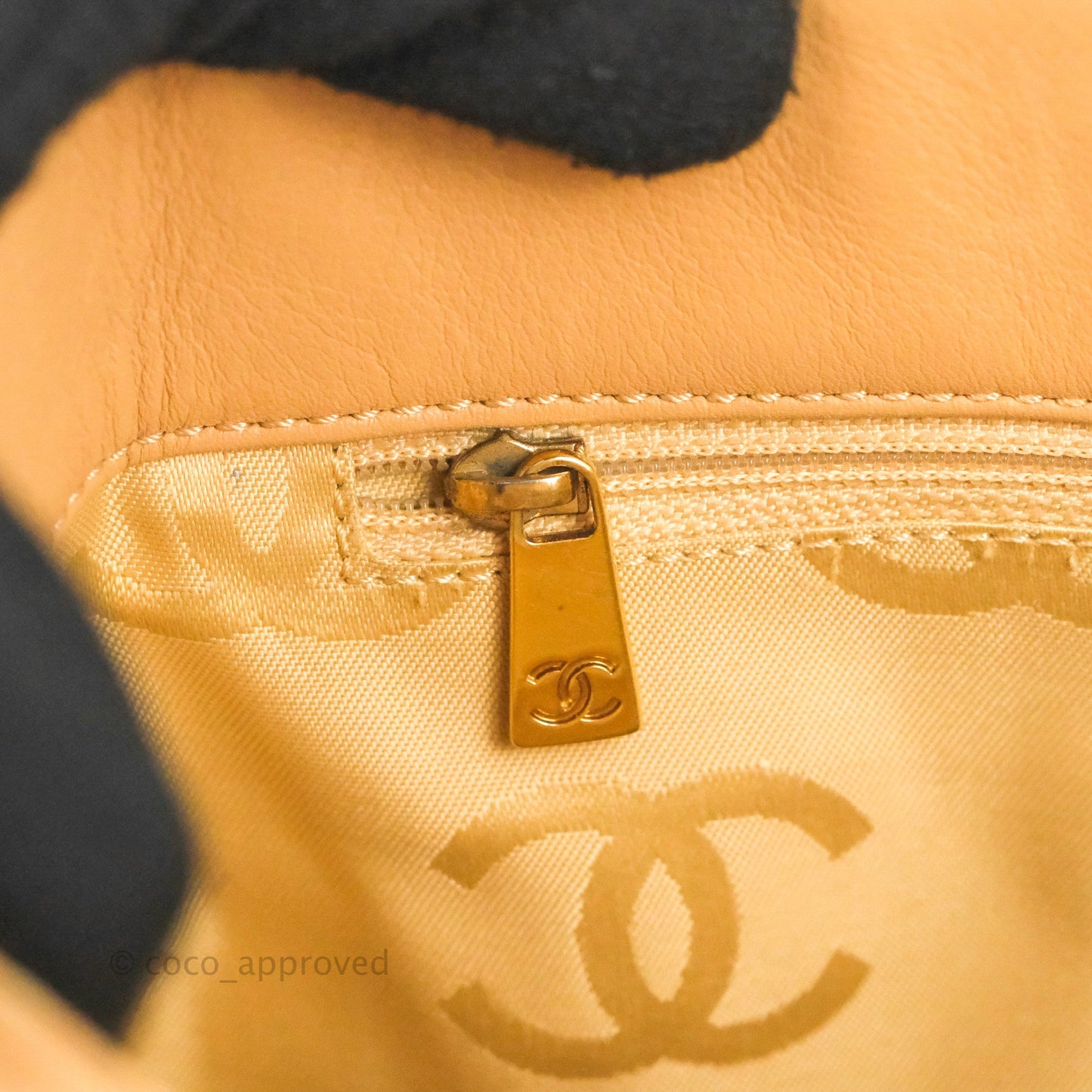 Chanel Vintage Quilted CC Tote Bag Beige Calfskin Gold Hardware