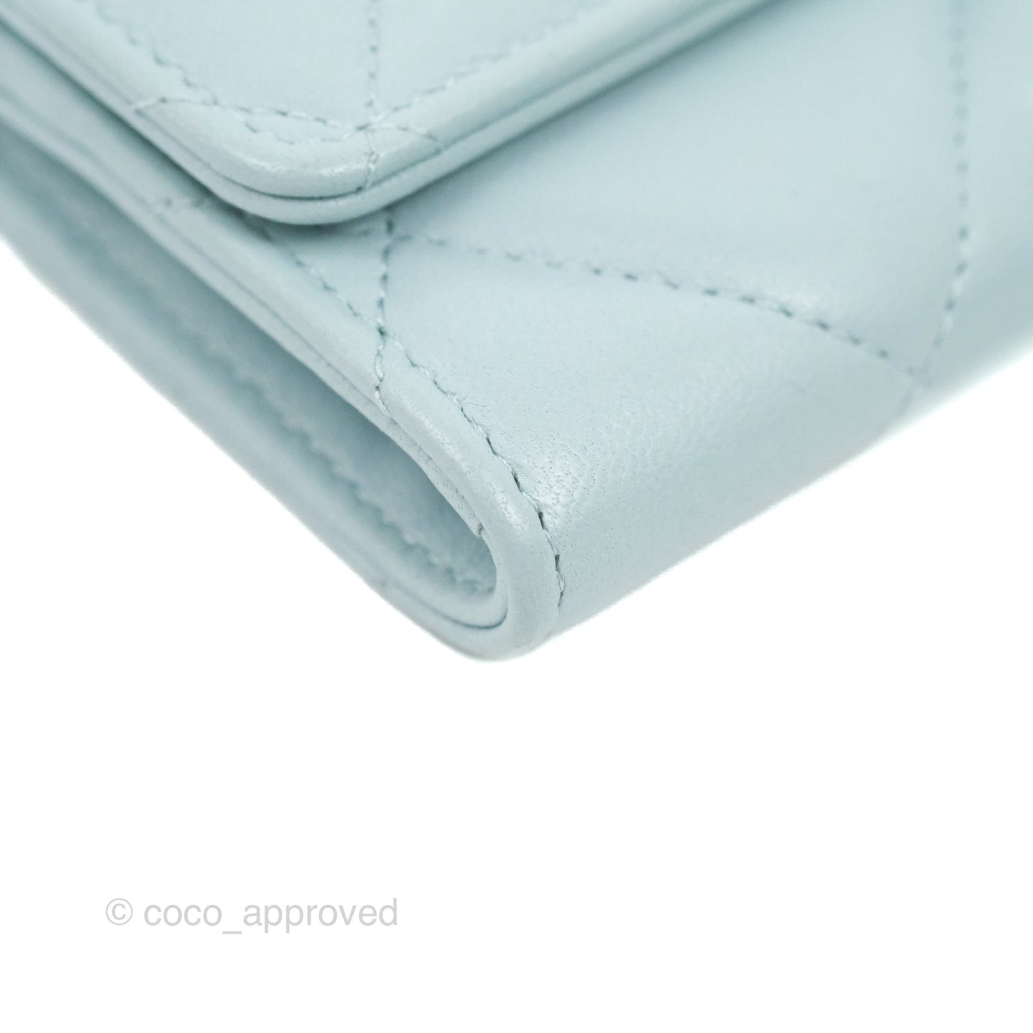 Chanel 19 Quilted Flap Card Holder Light Blue Lambskin