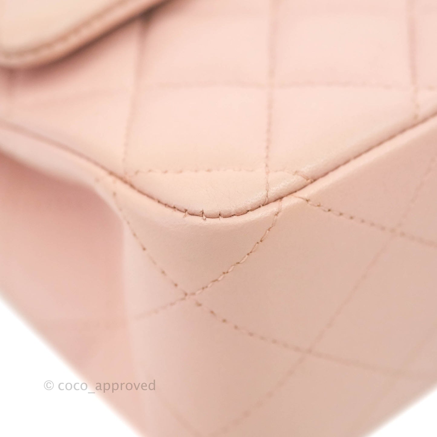 Chanel Classic M/L Medium Flap Quilted Light Pink Lambskin Matte Gold Hardware